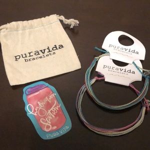 Set of 2 Pura Vida Bracelets